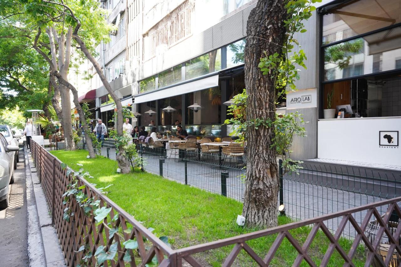 Soho Hotel City Centre Jerevan Eksteriør billede